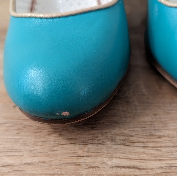 Pin Up Couture Pumps - Picture 6 of 11